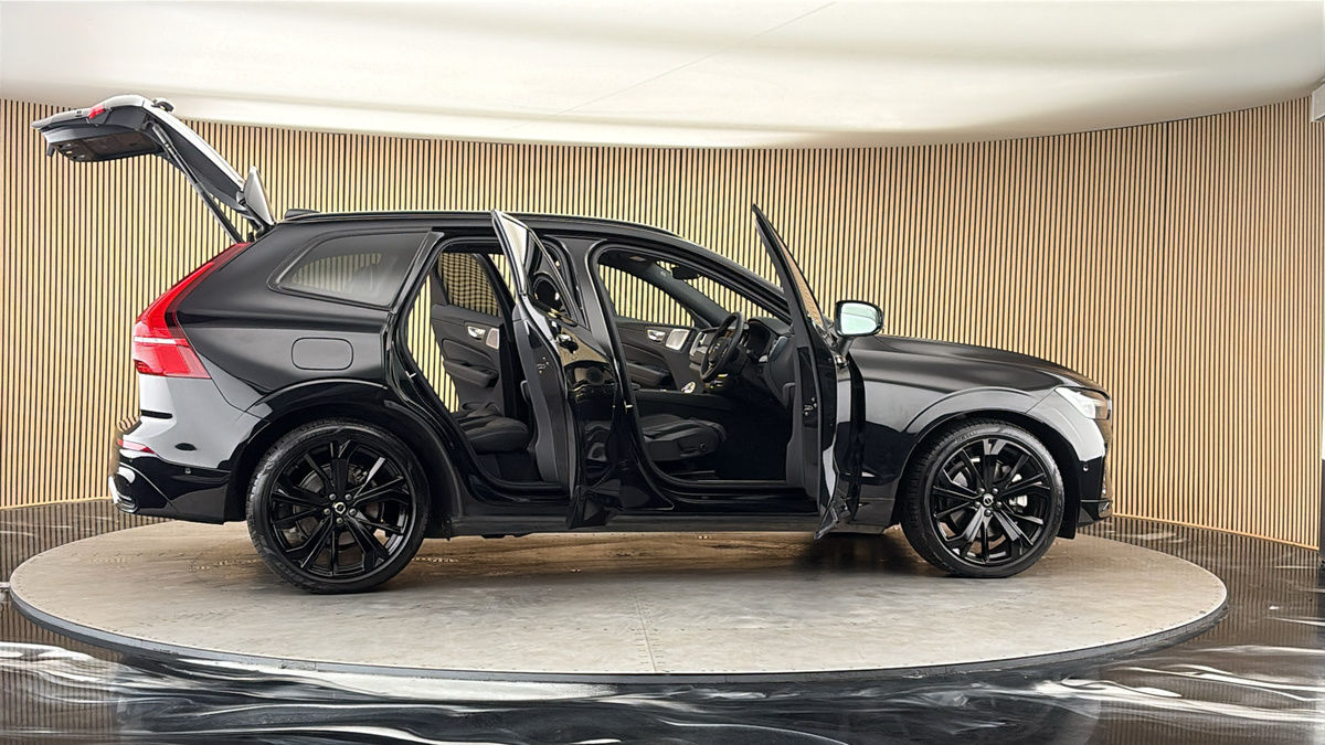More views of Volvo XC60