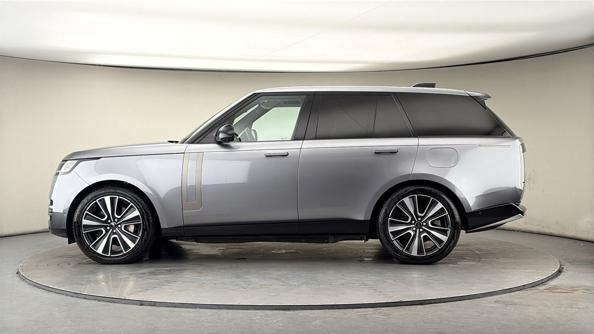 Land Rover Range Rover Image 15