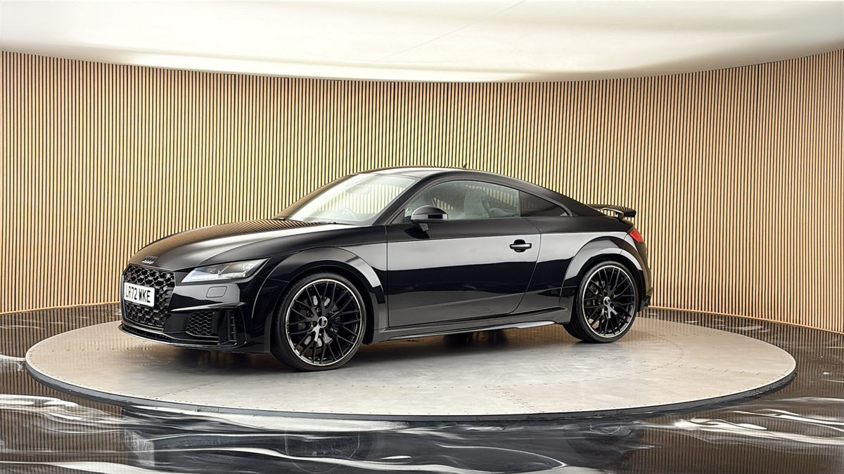 More views of Audi TTS