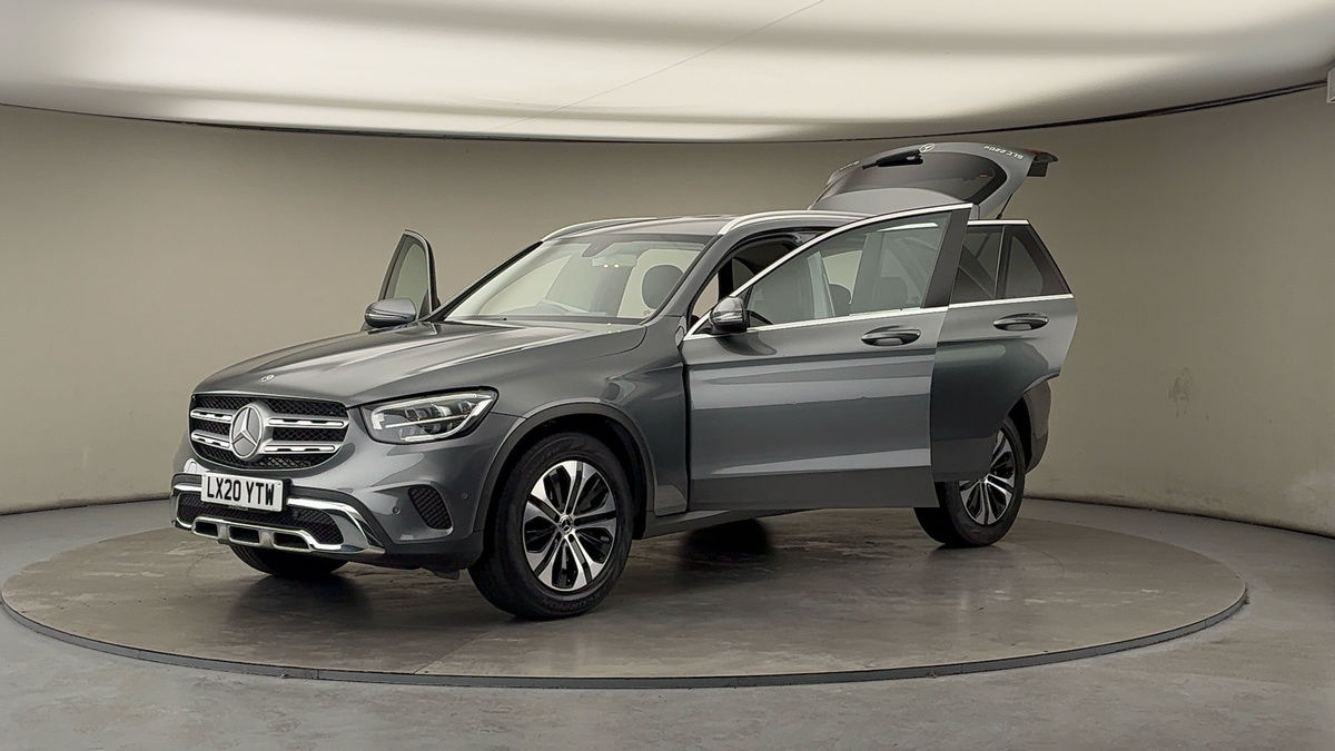 Mercedes-Benz GLC Image 22