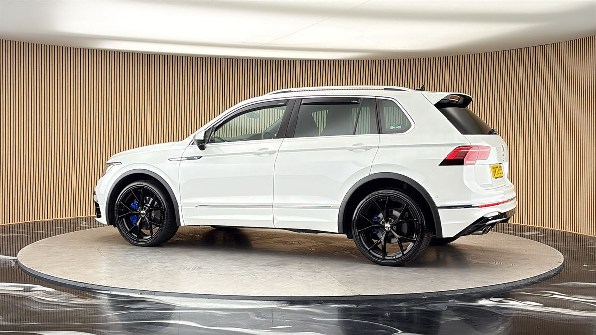 More views of Volkswagen Tiguan