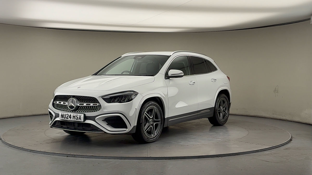 More views of Mercedes-Benz GLA