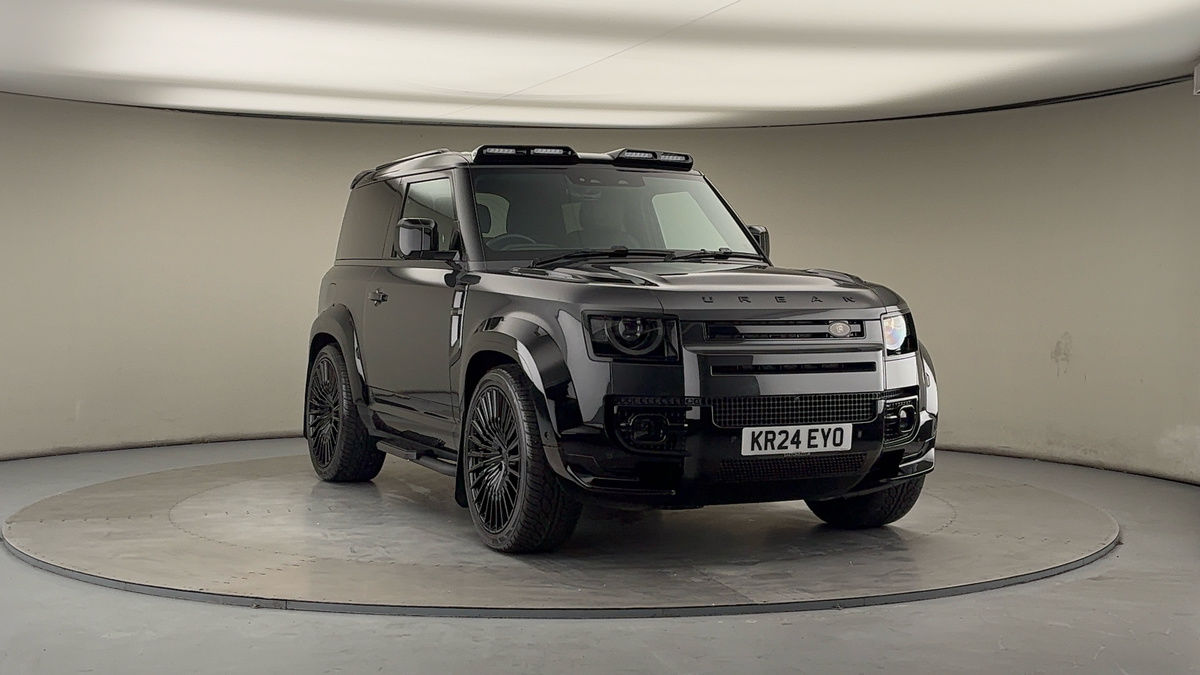 More views of Land Rover Defender 90