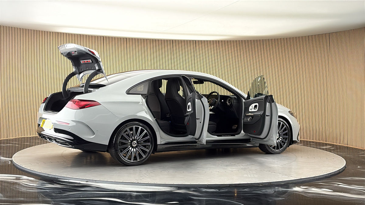 More views of Mercedes-Benz CLA