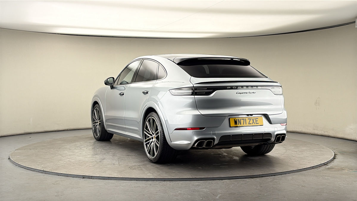 More views of Porsche Cayenne