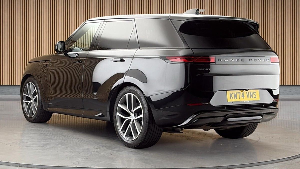 Land Rover Range Rover Sport Image 2