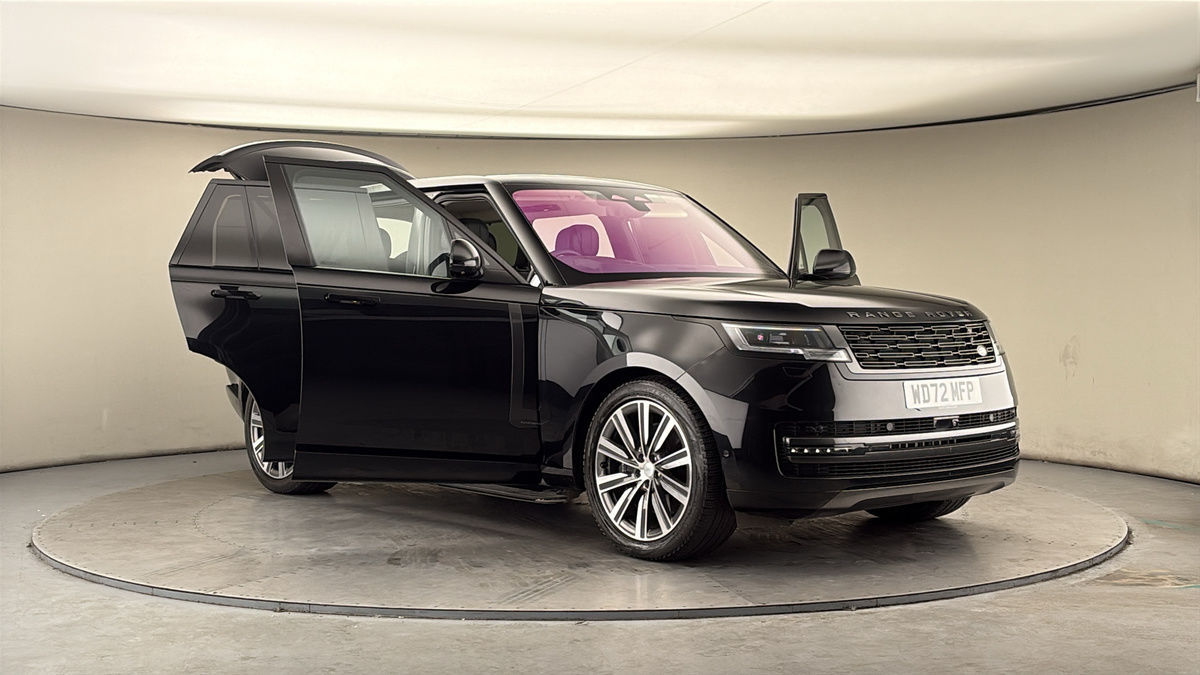 More views of Land Rover Range Rover