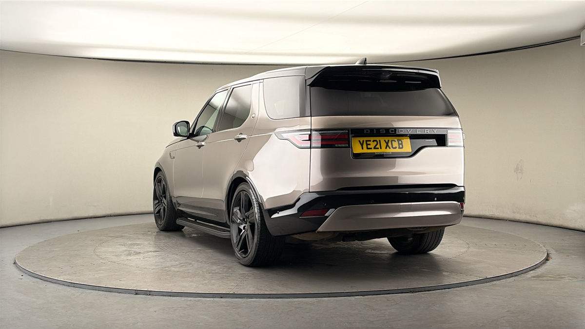 More views of Land Rover Discovery