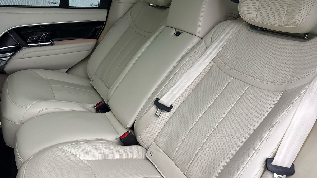Land Rover Range Rover Image 8