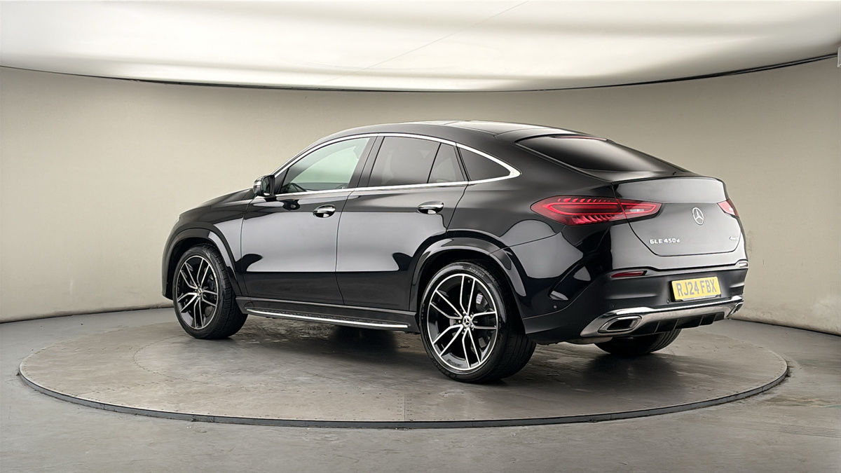 More views of Mercedes-Benz GLE