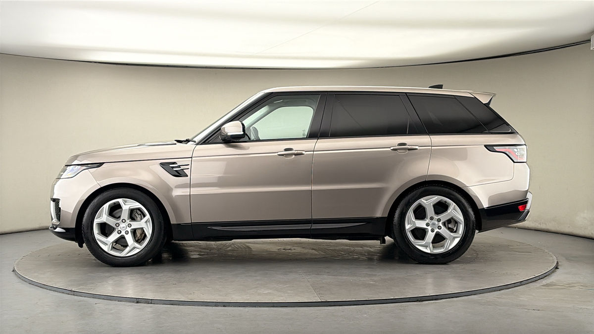 Land Rover Range Rover Sport Image 15