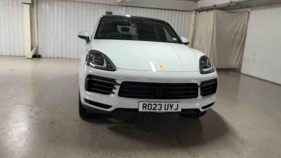 More views of Porsche Cayenne