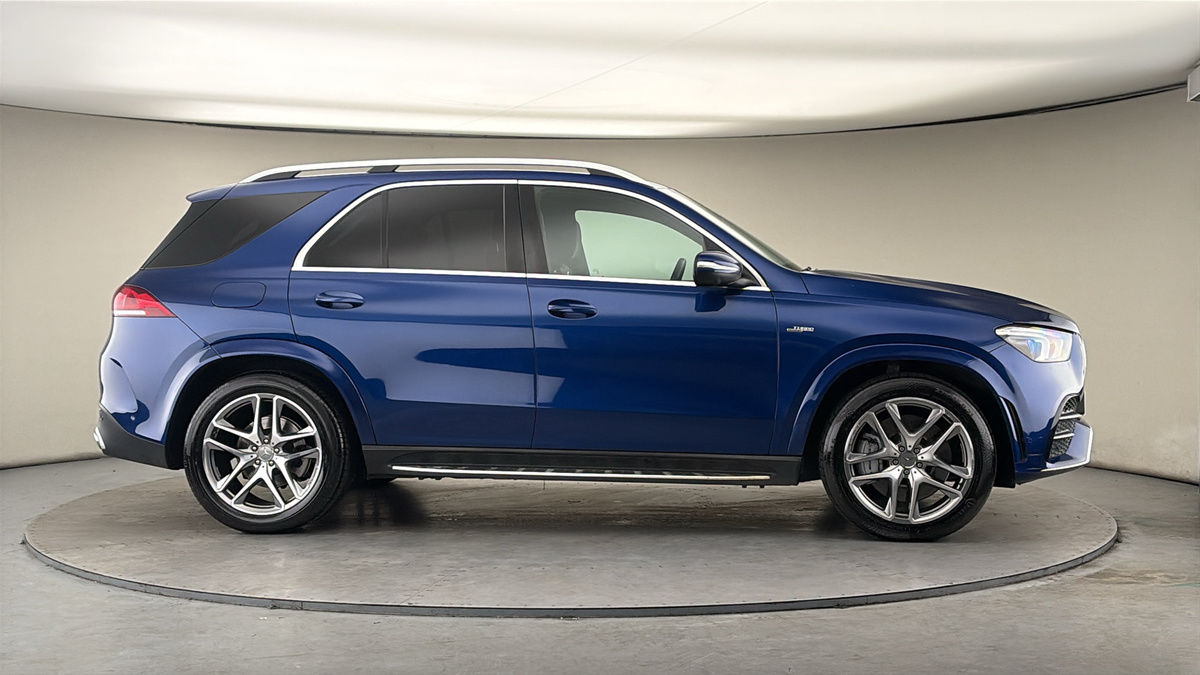 More views of Mercedes-Benz GLE