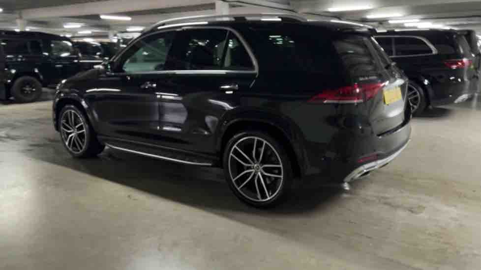 More views of Mercedes-Benz GLE