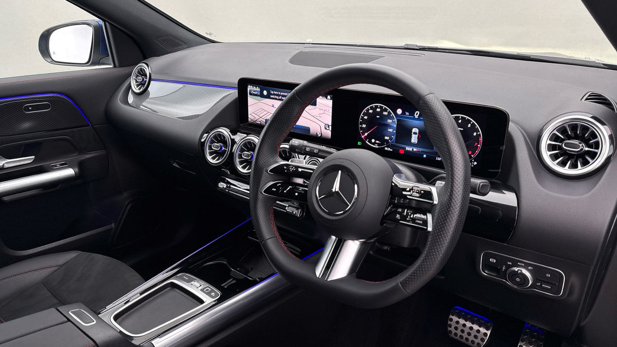 Mercedes-Benz GLA Image 5