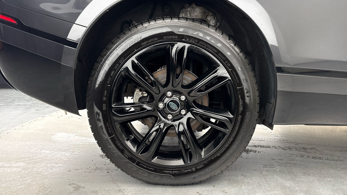 Land Rover Range Rover Velar Image 10