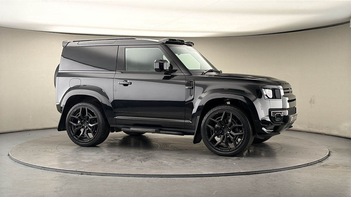 More views of Land Rover Defender 90