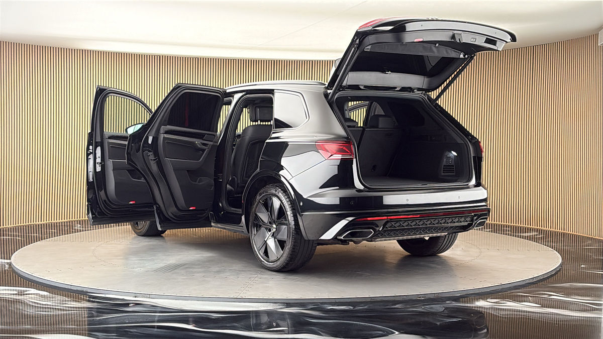 Volkswagen Touareg Image 23
