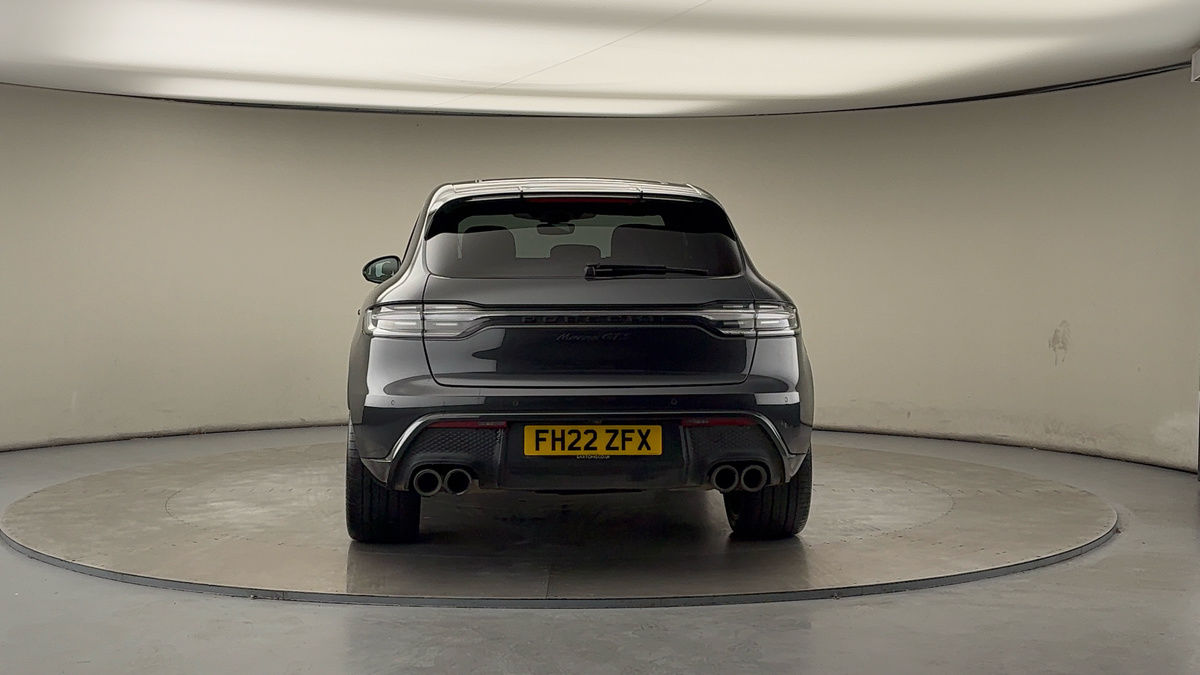 More views of Porsche Macan