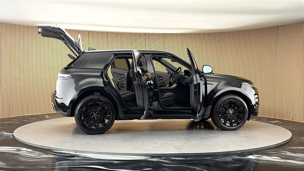 More views of Land Rover Range Rover Evoque