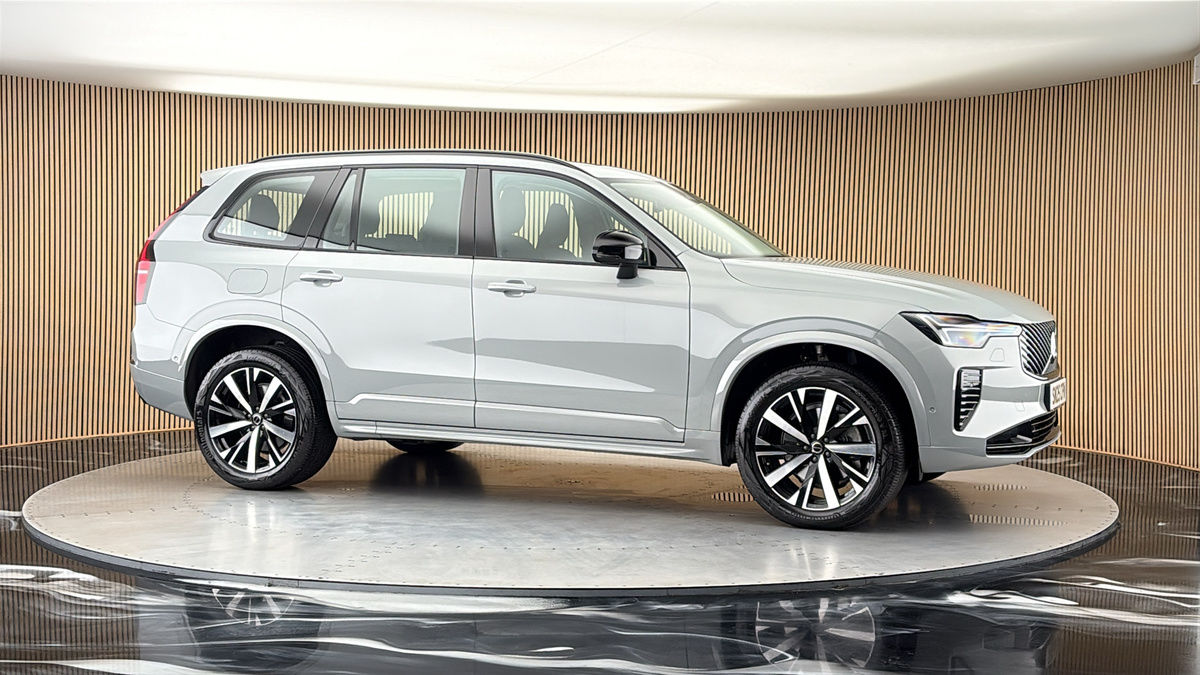 More views of Volvo XC90