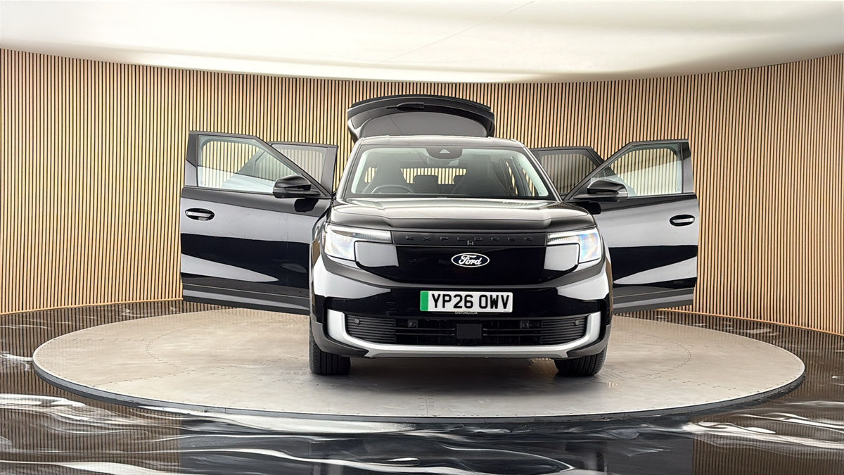More views of Ford Explorer