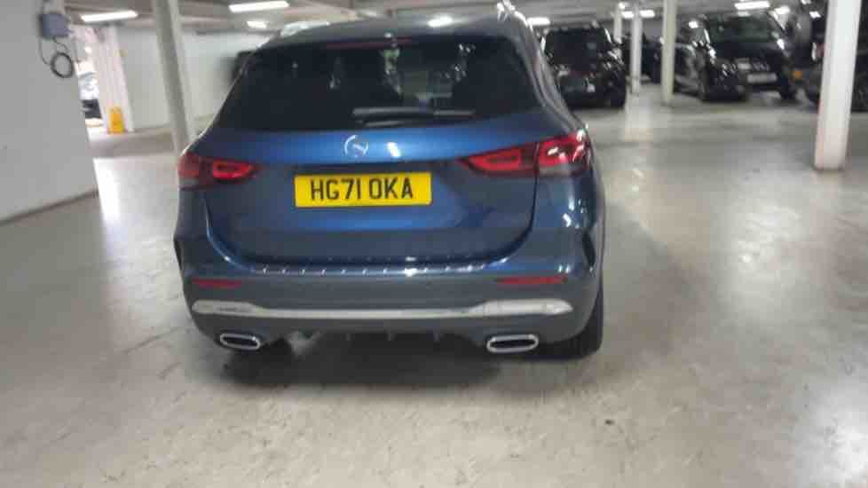 More views of Mercedes-Benz GLA