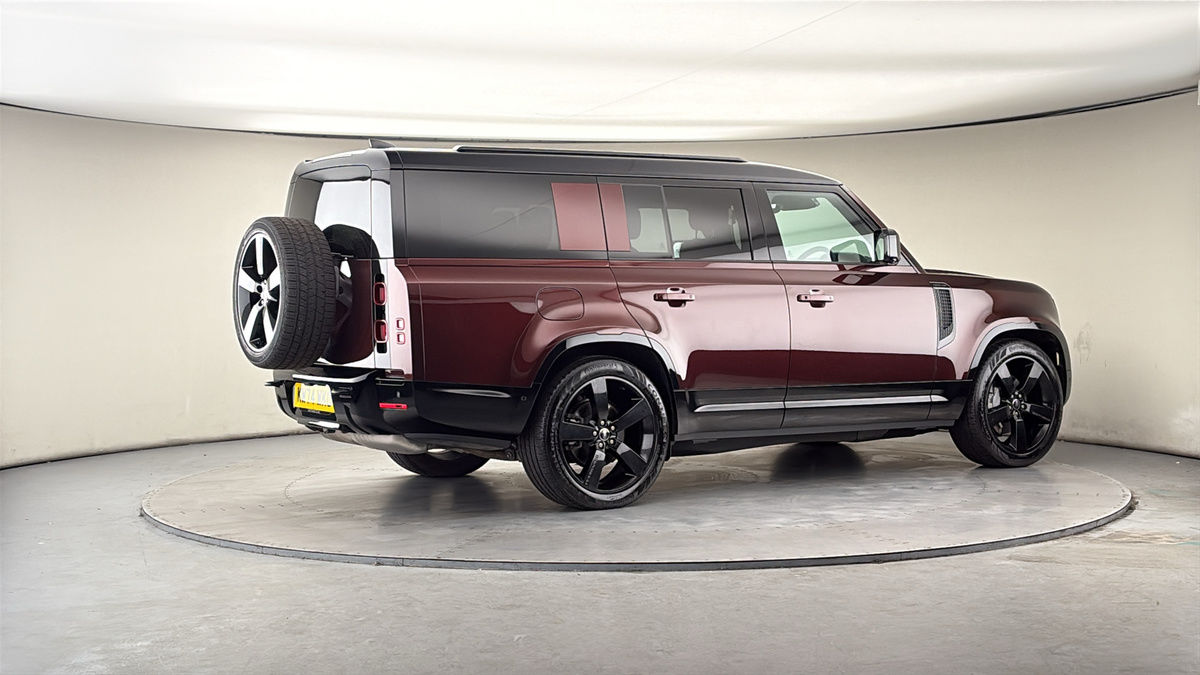 More views of Land Rover Defender 130