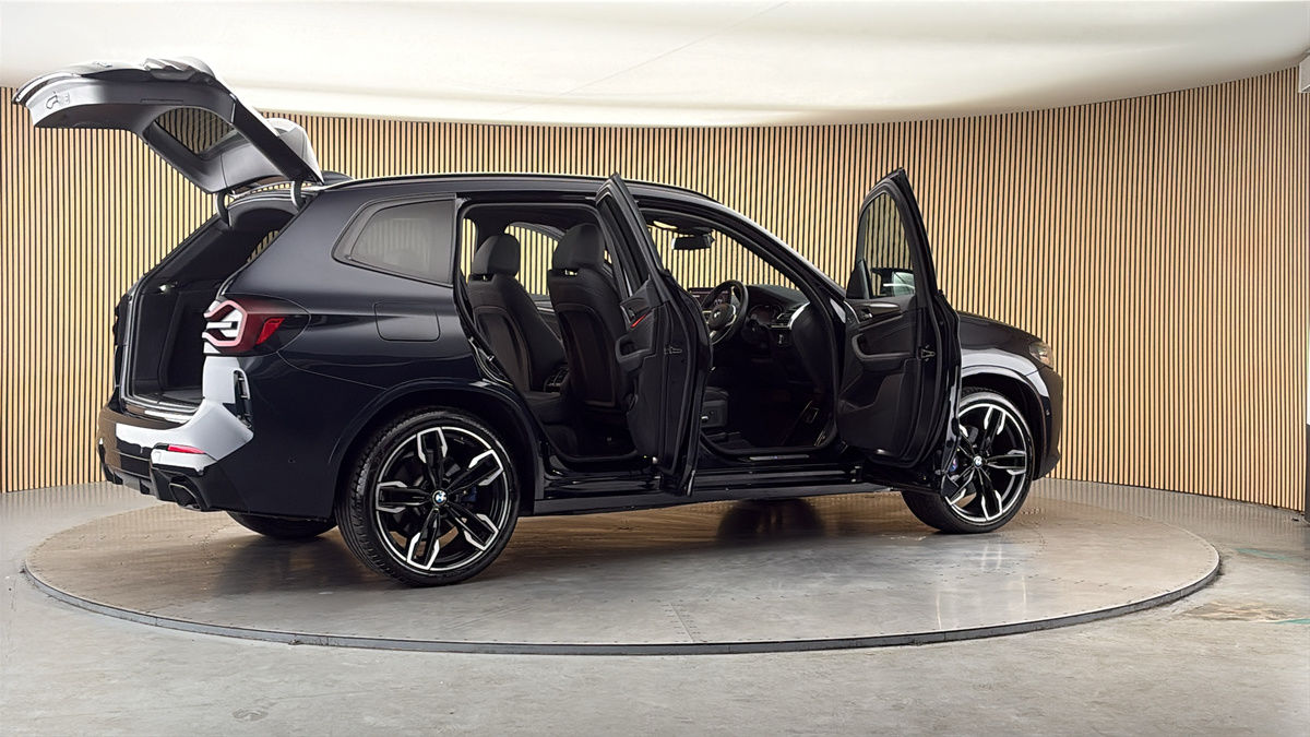 More views of BMW X3