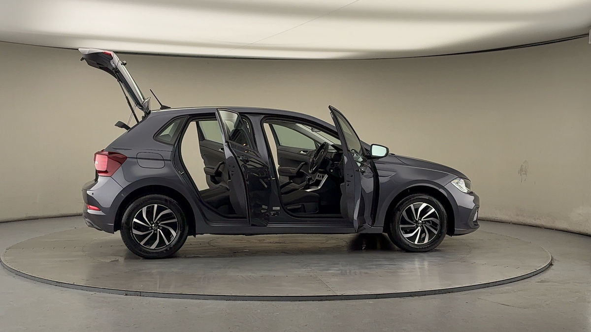 More views of Volkswagen Polo