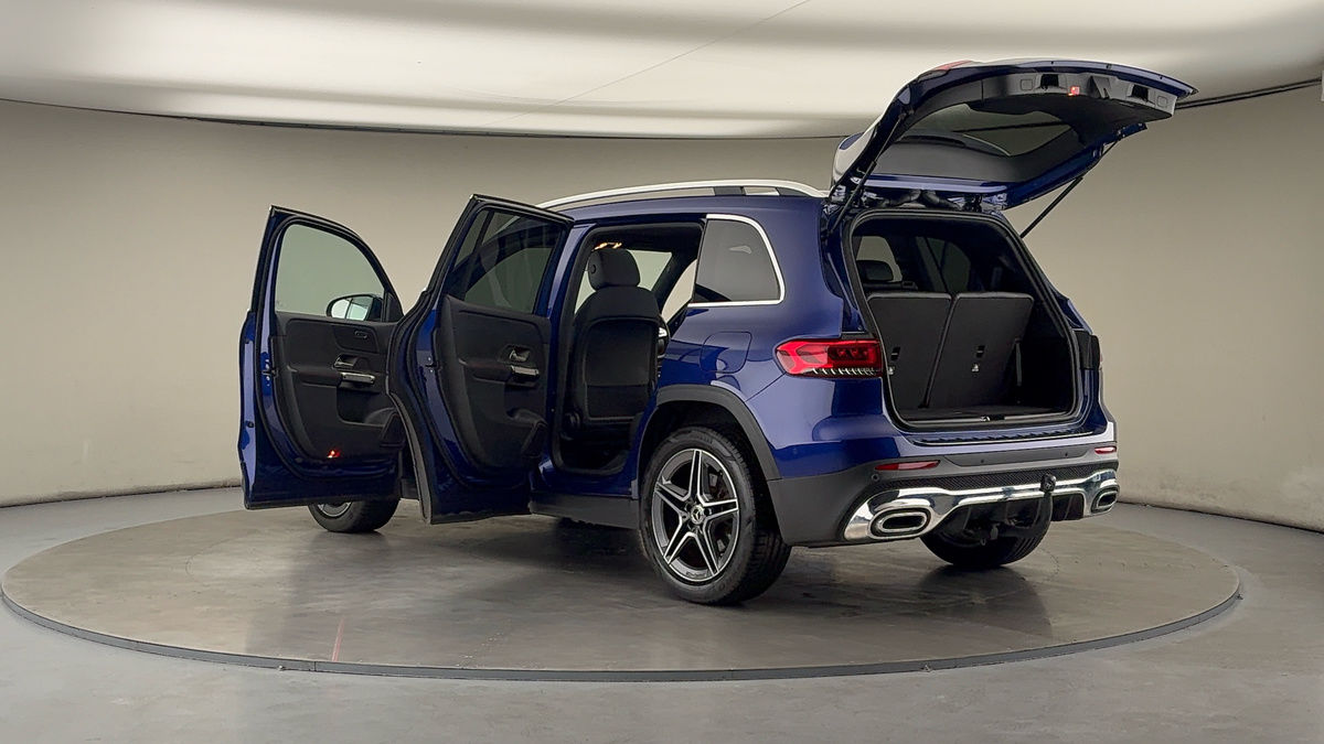 More views of Mercedes-Benz GLB