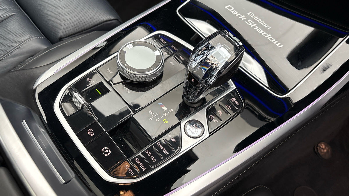 BMW X7 Image 35