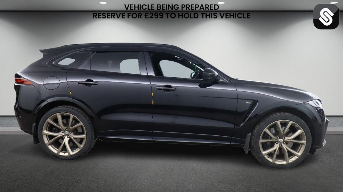 More views of Jaguar F-PACE