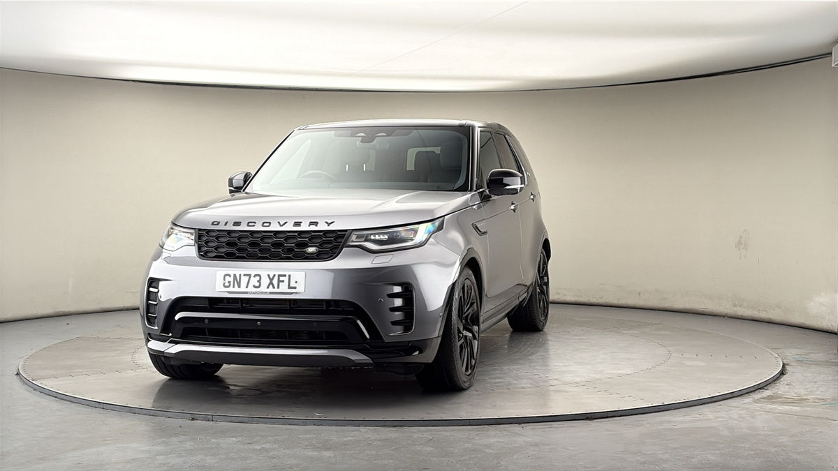 More views of Land Rover Discovery