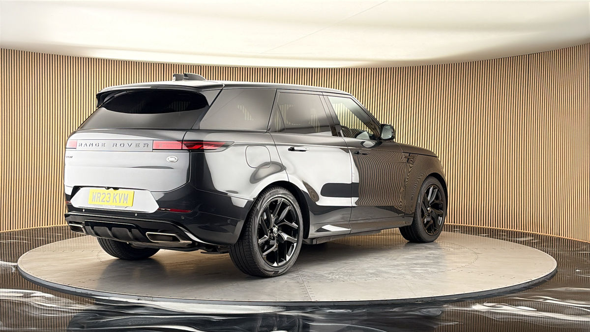 More views of Land Rover Range Rover Sport