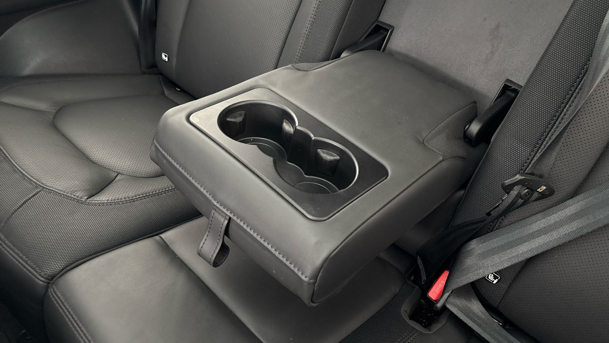 Land Rover Defender 90 Urban Image 9