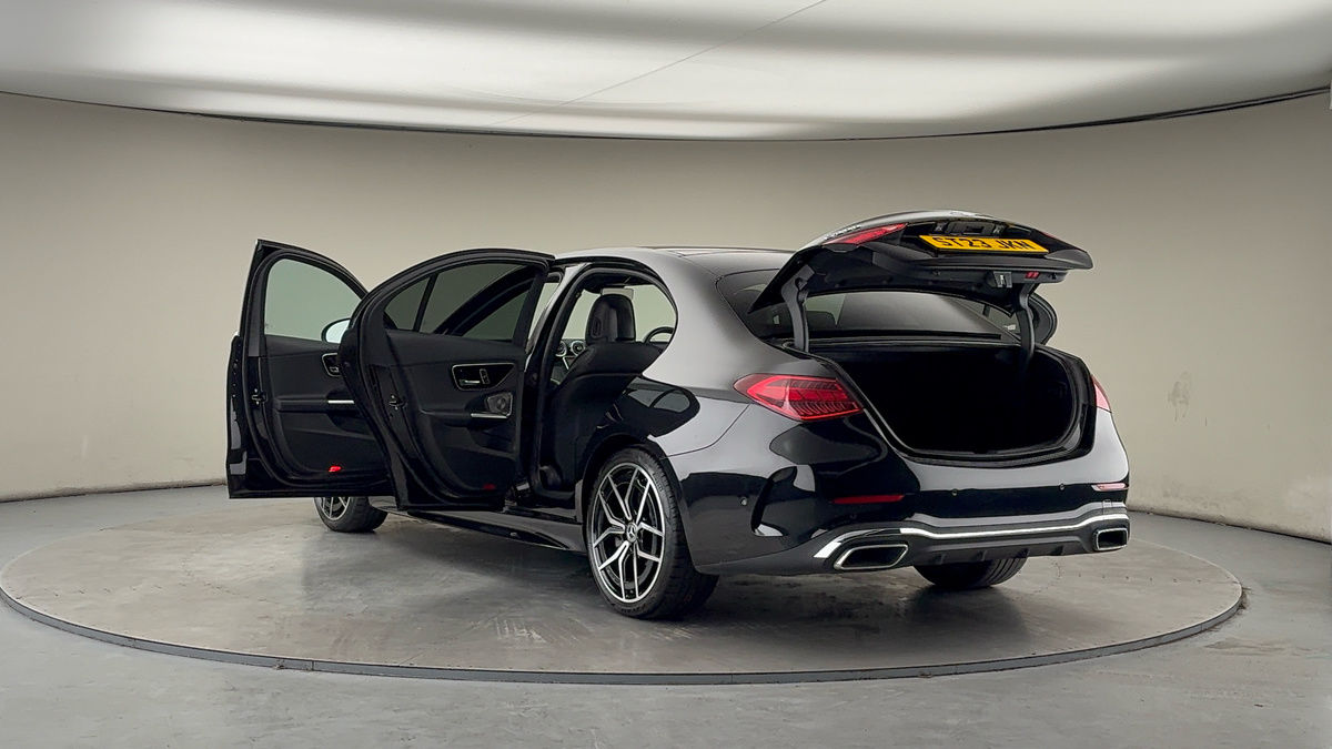 Mercedes-Benz C Class Image 23