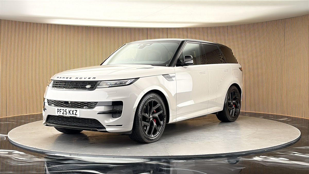 More views of Land Rover Range Rover Sport