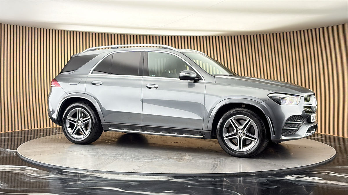 More views of Mercedes-Benz GLE