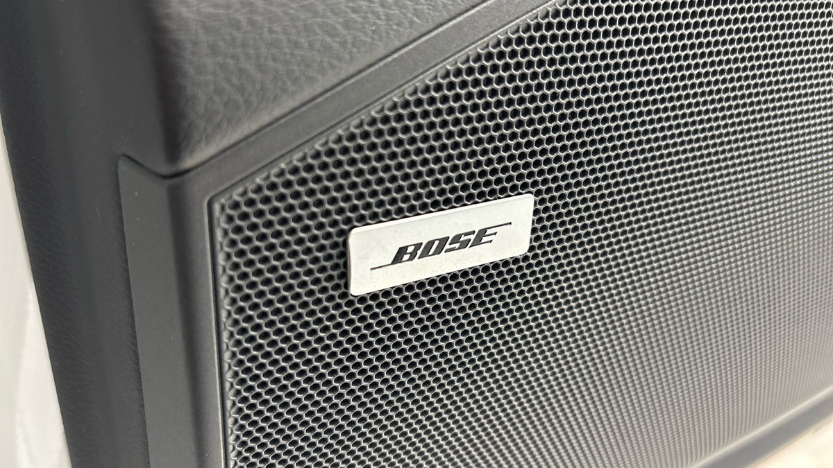 Porsche Cayenne Image 25