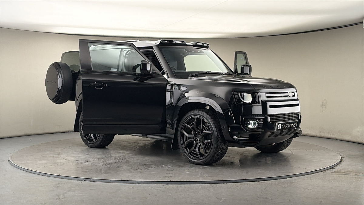 More views of Land Rover Defender 90