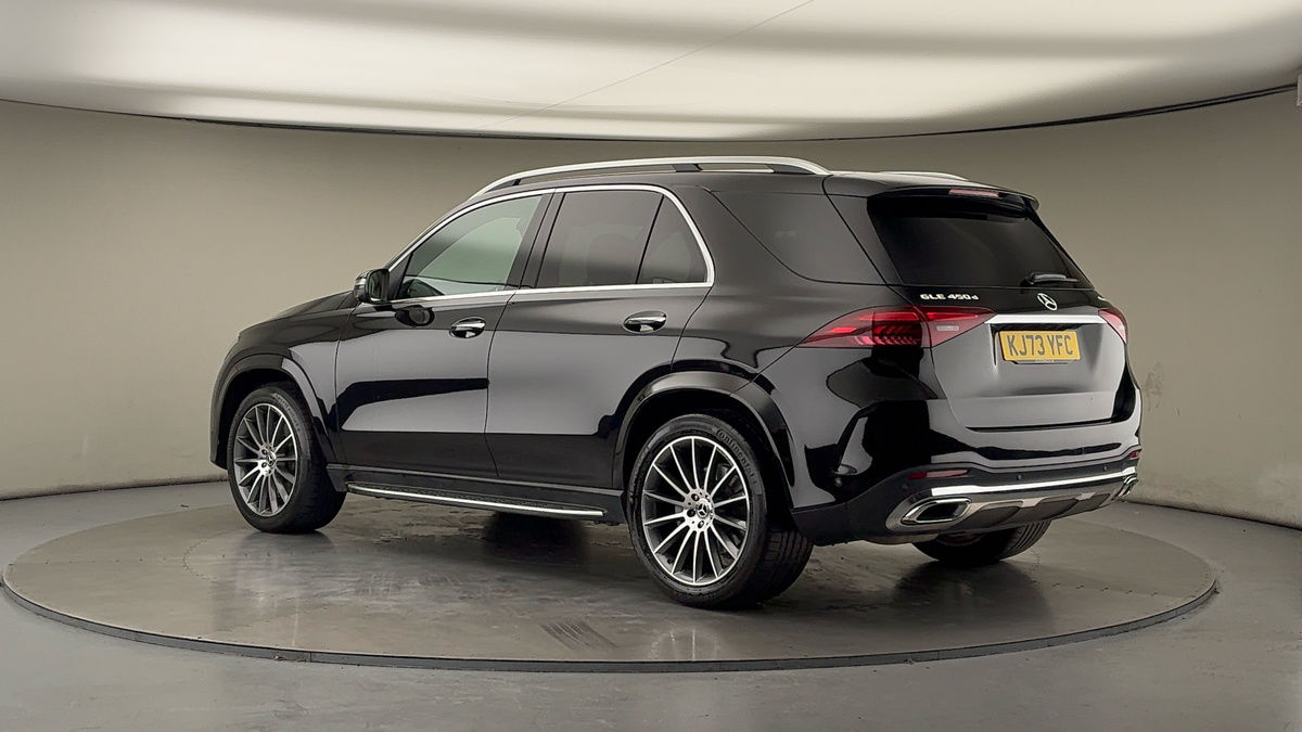 More views of Mercedes-Benz GLE