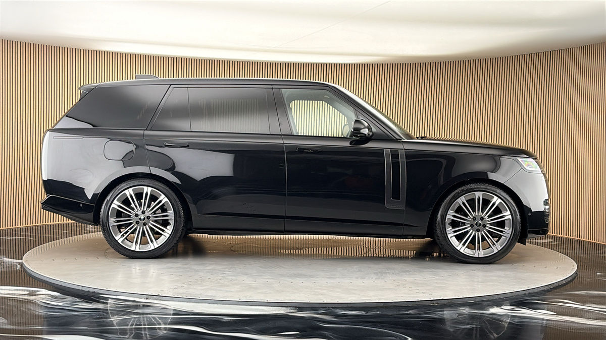 Land Rover Range Rover Image 16