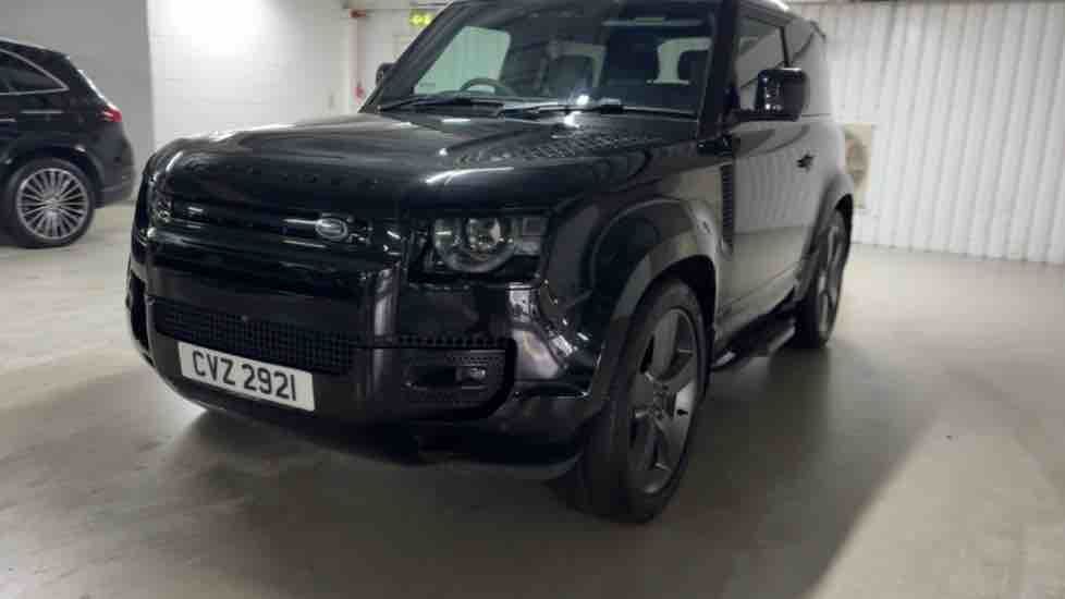 More views of Land Rover Defender 90
