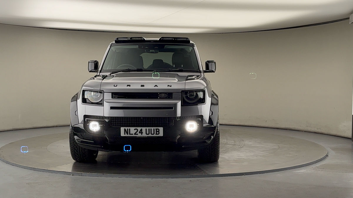 Land Rover Defender 110 Urban Image 3