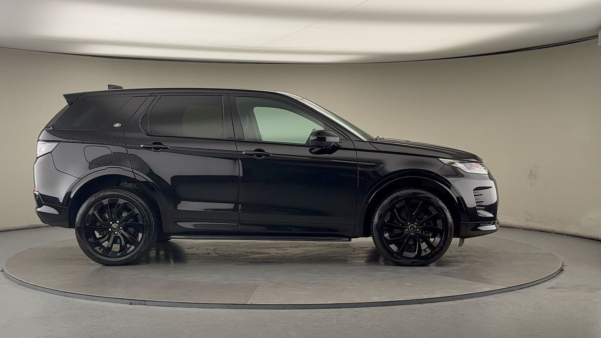 Land Rover Discovery Sport Image 16