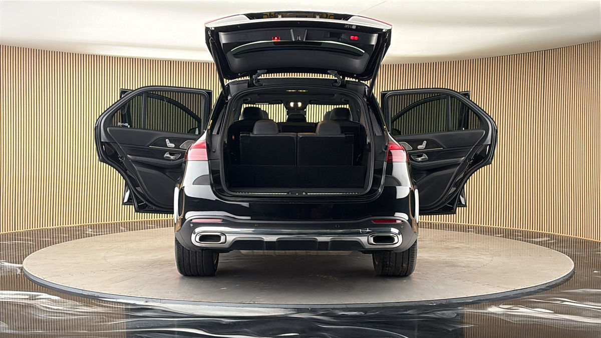 More views of Mercedes-Benz GLE