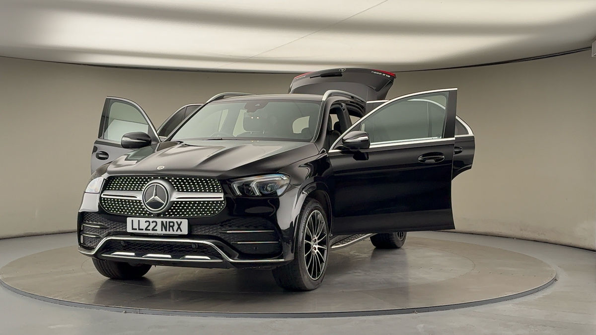 More views of Mercedes-Benz GLE