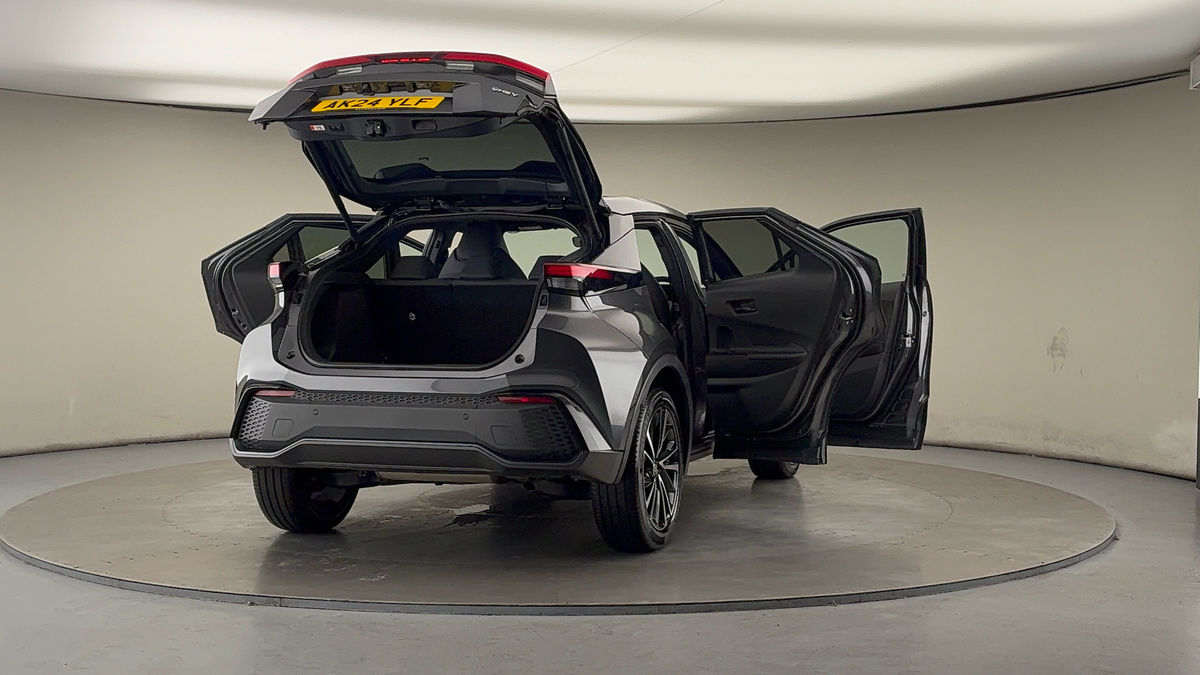 More views of Toyota C-HR