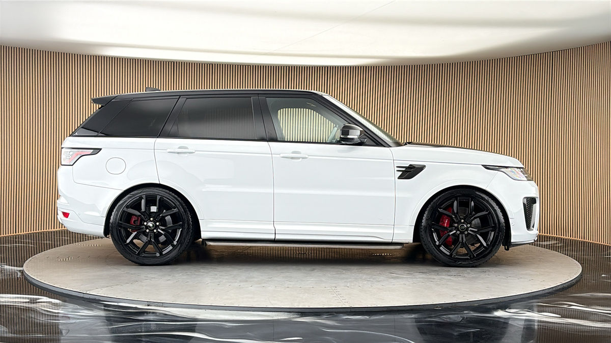 Land Rover Range Rover Sport Image 16
